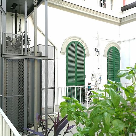 Toledostation B&B Napoli Eksteriør bilde