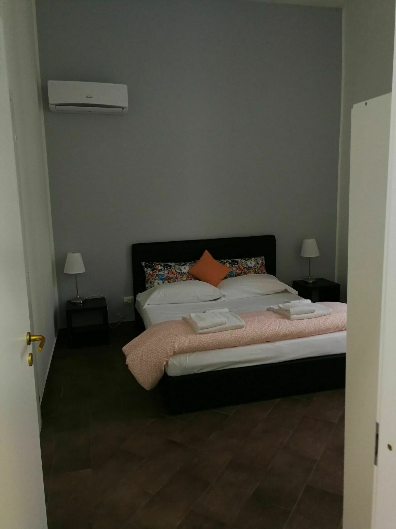 Toledostation B&B Napoli Eksteriør bilde
