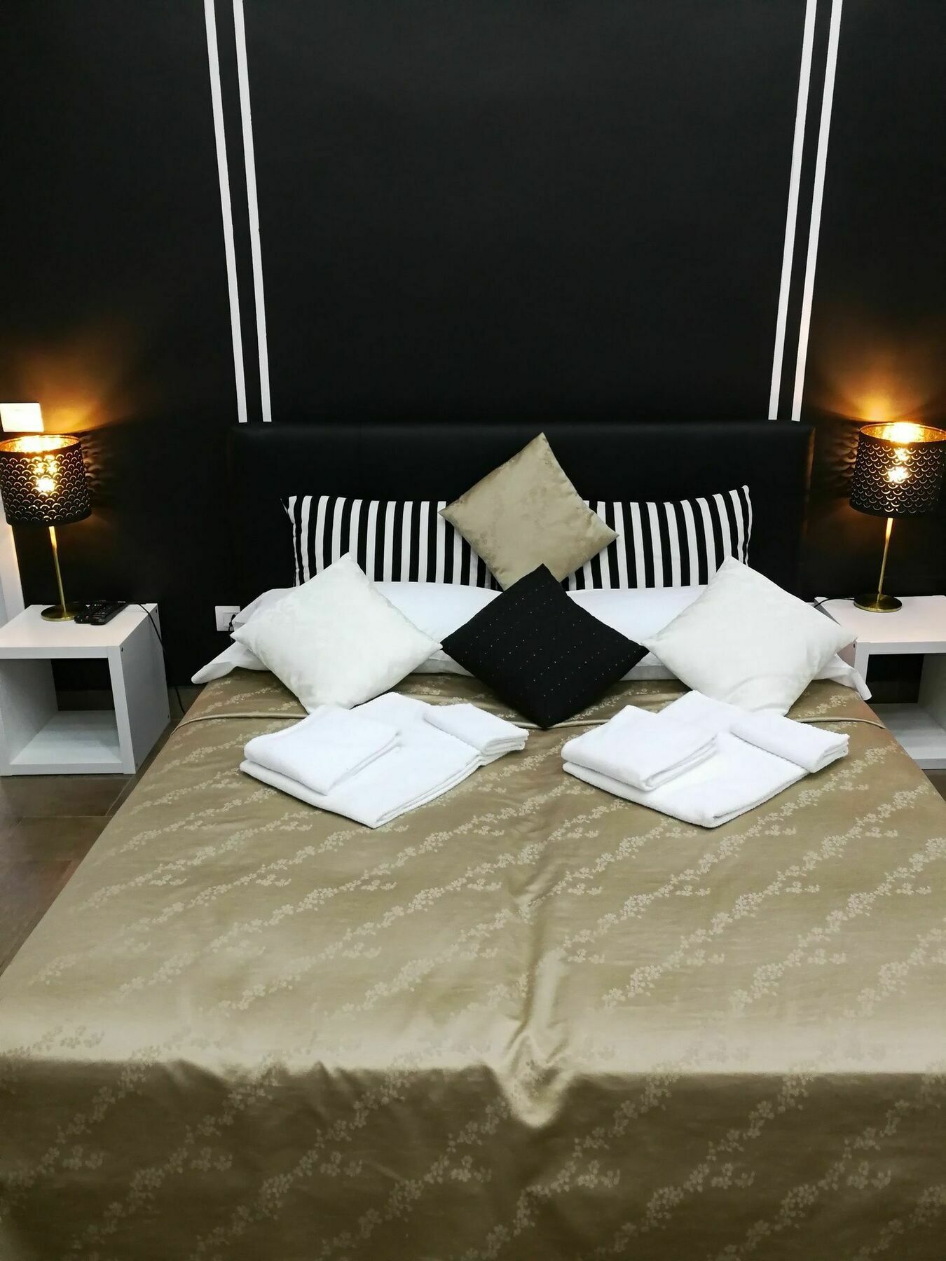 Toledostation B&B Napoli Eksteriør bilde